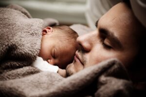 Nárok na otcovskú dovolenku od 1. novembra 2022